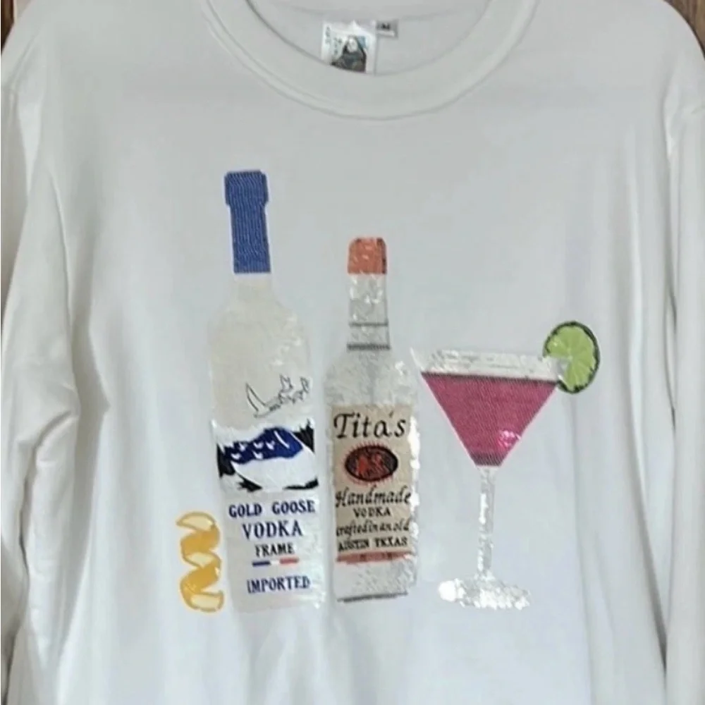 🍸Queen Of Sparkles M (Oversized) Vodka Sequined Sweatshirt EUC - Picture 6 of 6